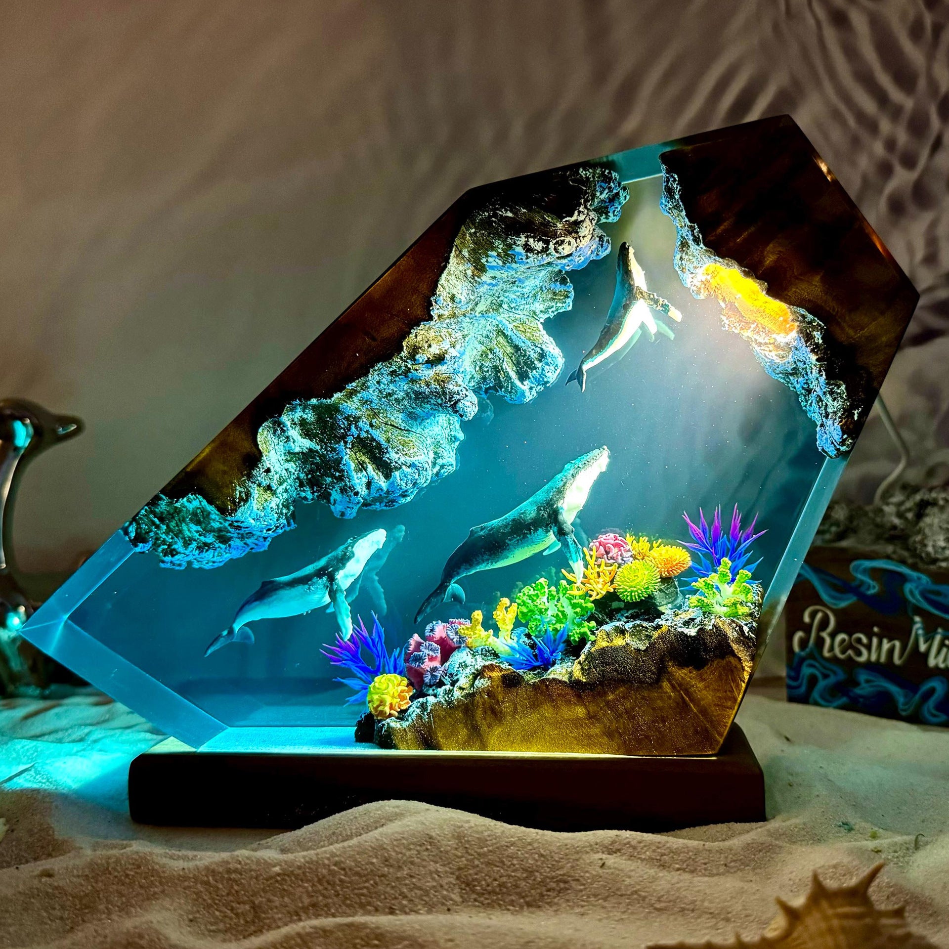 Coralline — Whale Resin & Wood Lamp — detail view 5