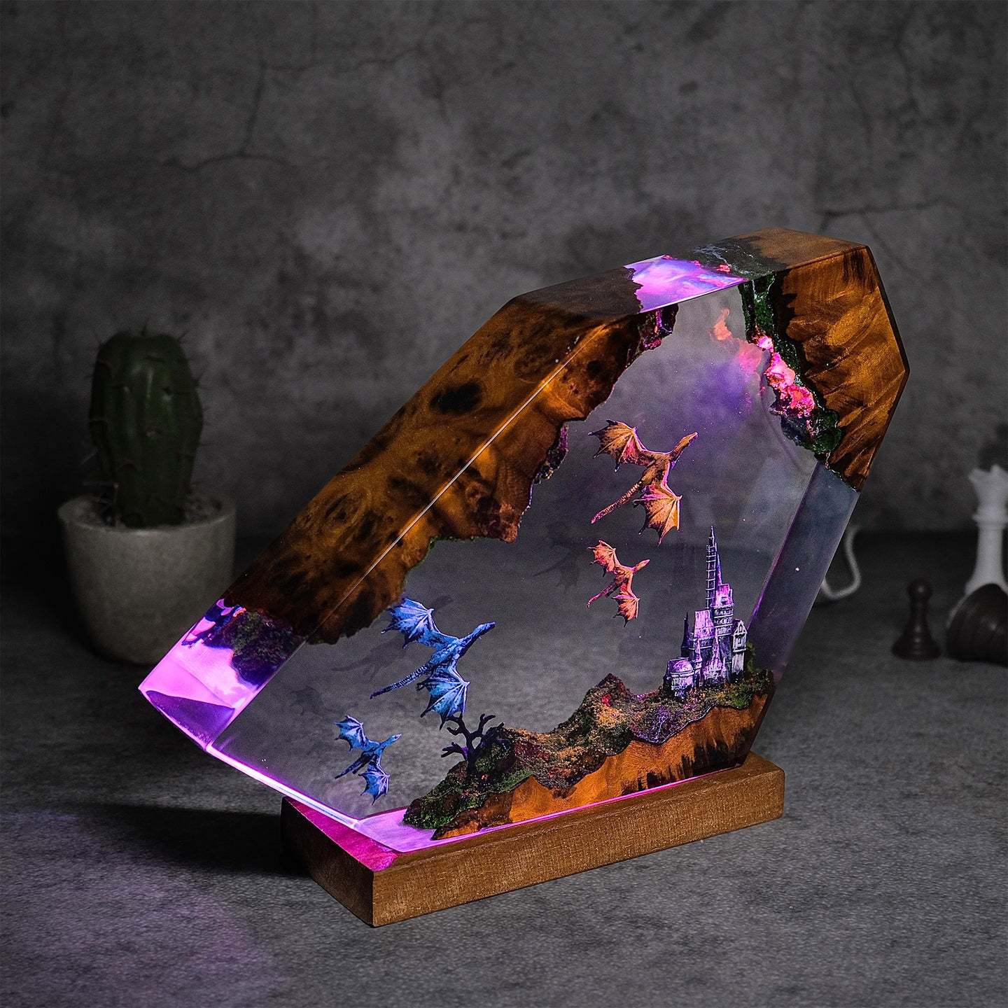 Citadel — Dragon Castle Resin Lamp — detail view 4