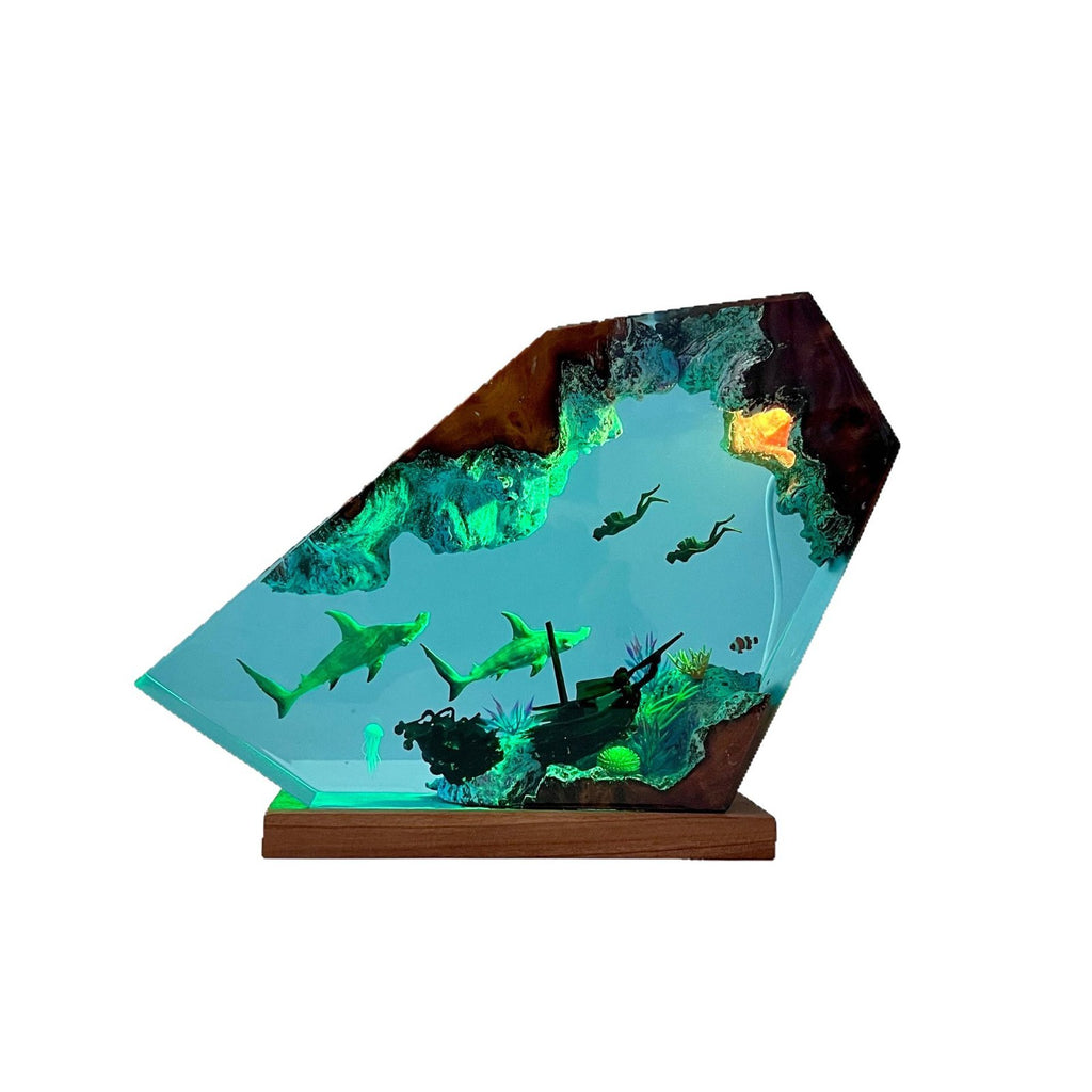 Abyss — Hammerhead Shark Resin Lamp — detail view 5