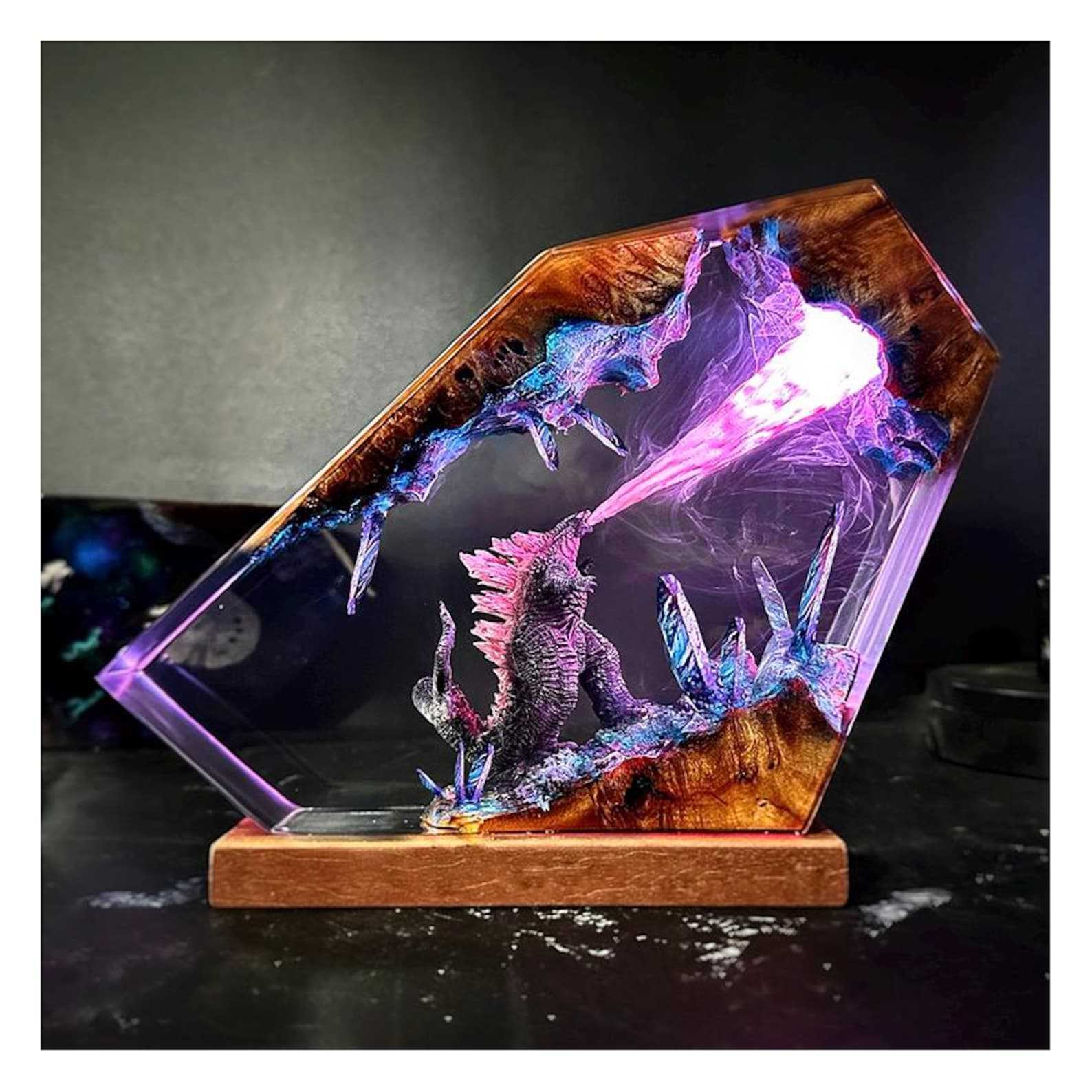 Kaiju — Monster Resin Lamp — detail view 10