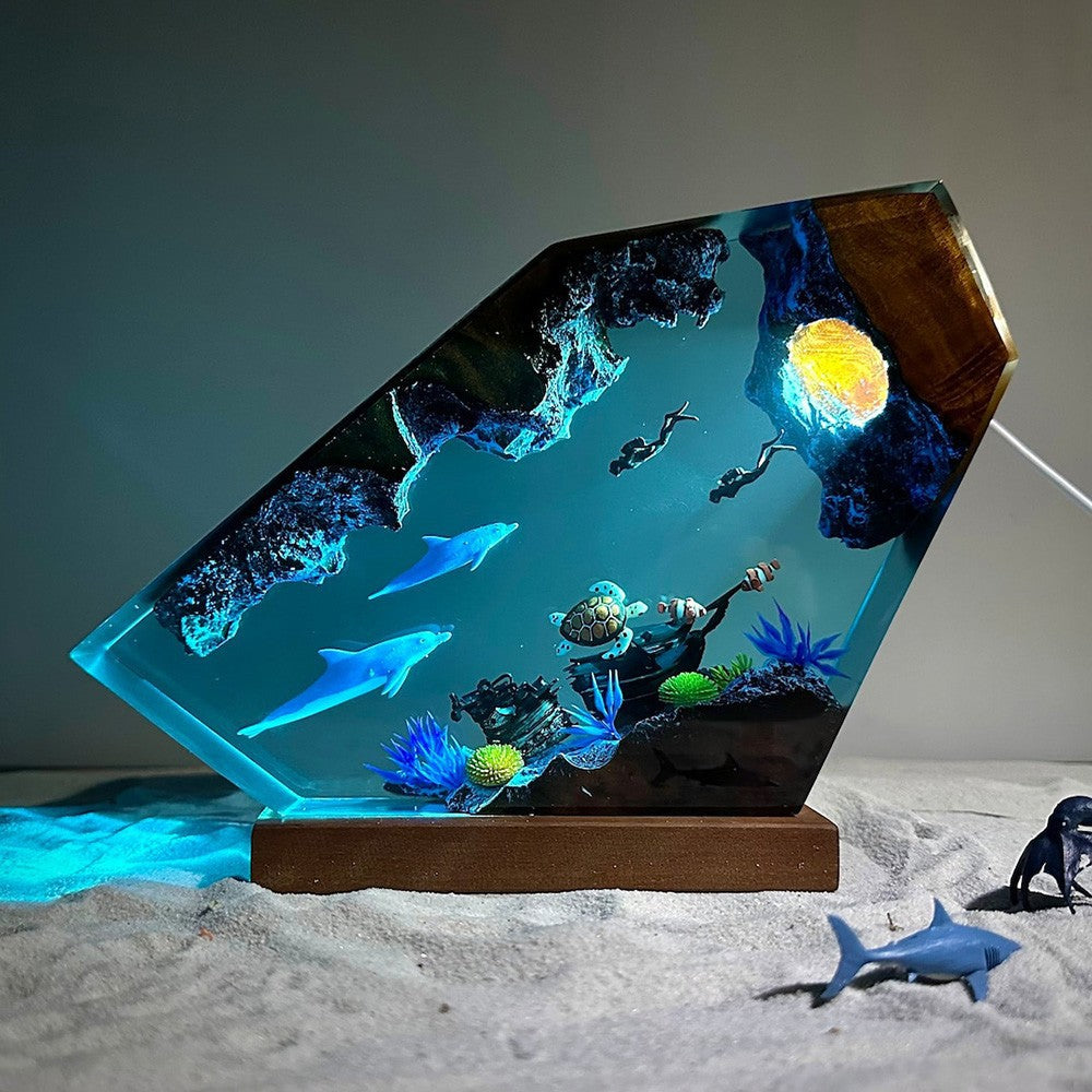 Orca — Ocean Diver Resin Night Light — detail view 4